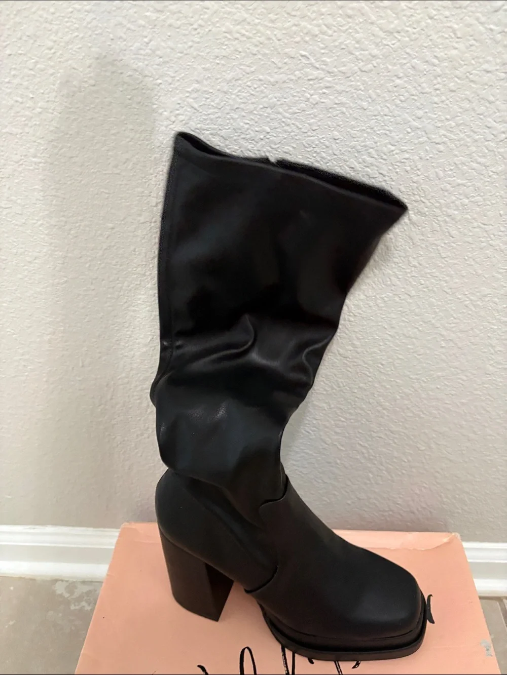 Wild Pair sleek black